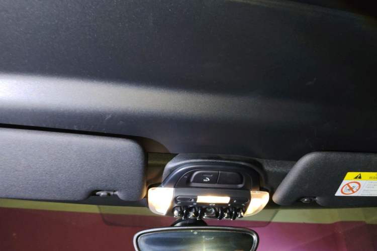 Used MINI Coupe  Headliner