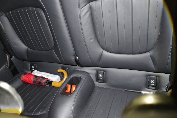 Used MINI Coupe  Left Rear Seat