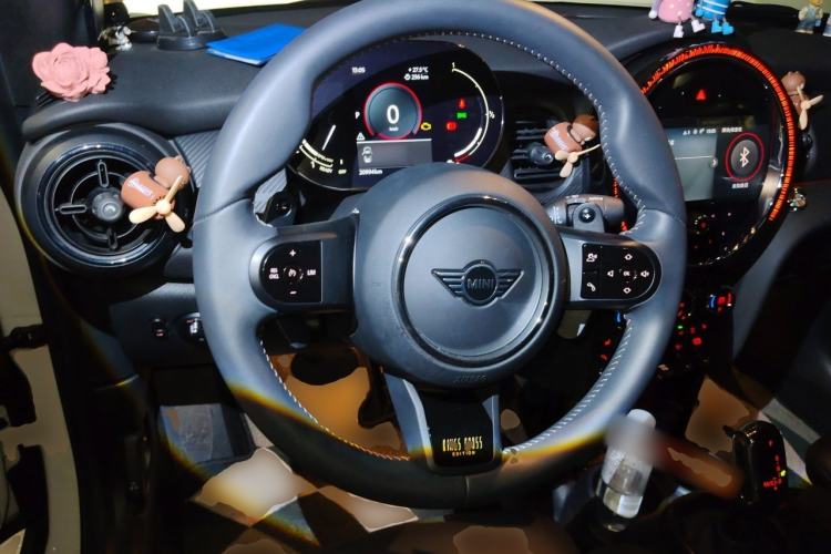 Used MINI Coupe  Steering Wheel