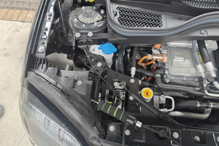 Used MINI Electric ACEMAN 2024 E Grand Player Engine Bay Right