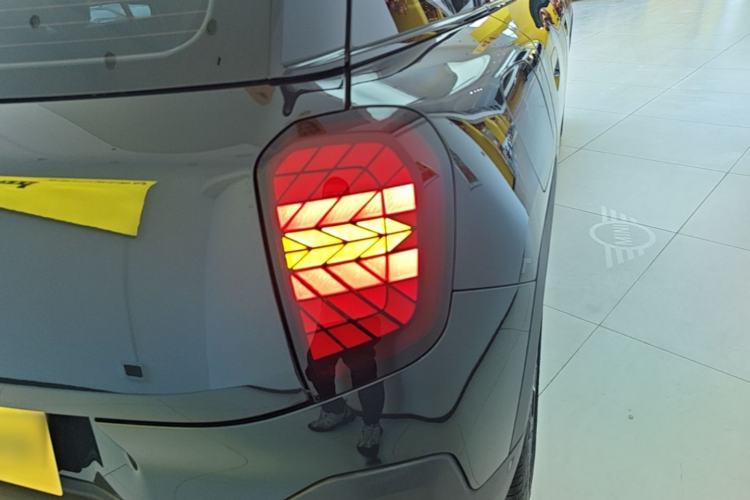 Used MINI Electric ACEMAN 2024 E Classic Edition Exterior 3