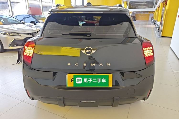 Used MINI Electric ACEMAN 2024 E Classic Edition Rear