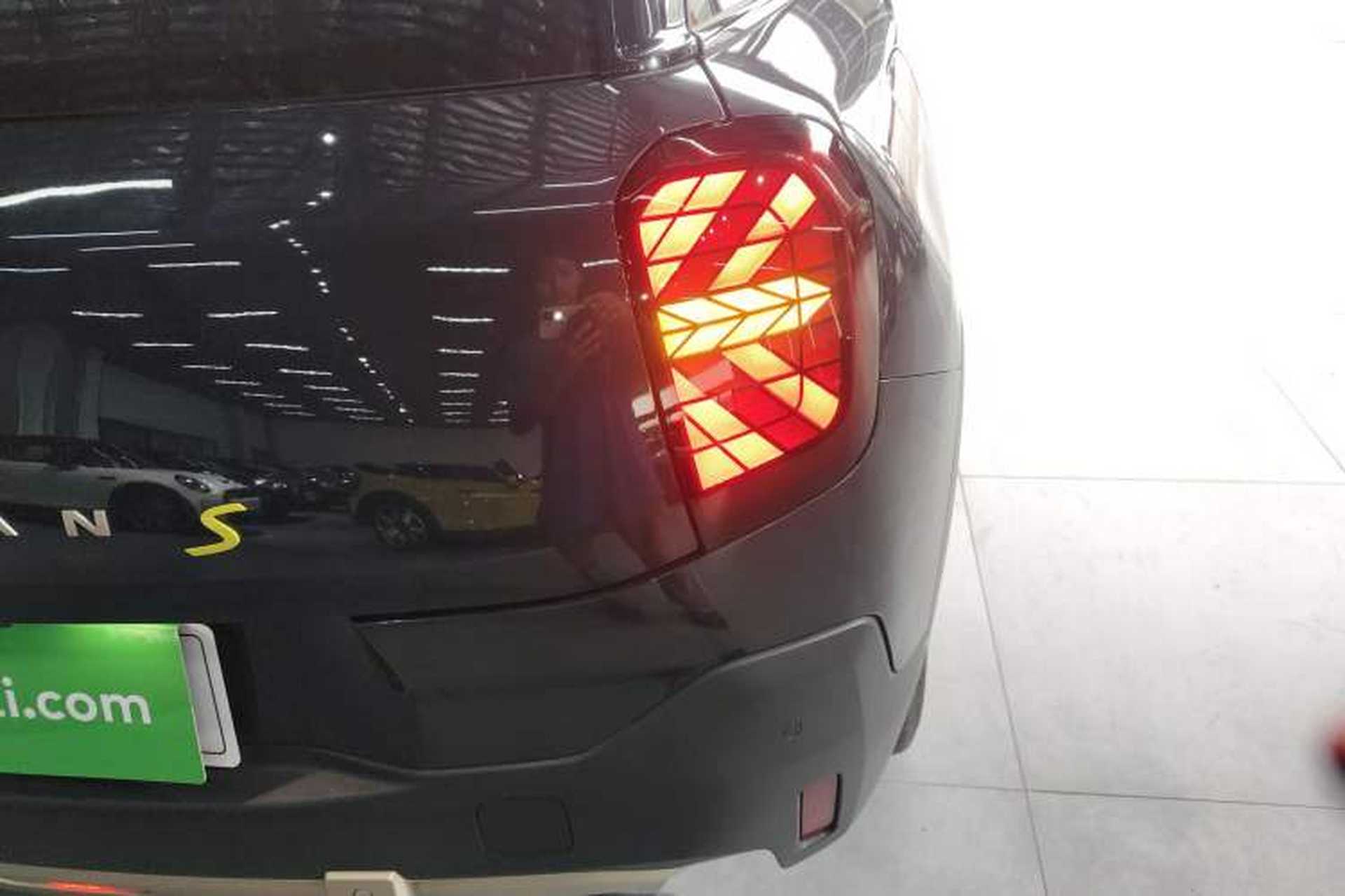 Used MINI Electric ACEMAN 2024 SE Artist Right Rear Taillight