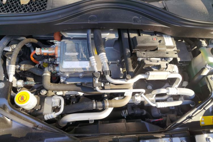 Used MINI Electric ACEMAN 2024 E Classic Edition Engine Bay