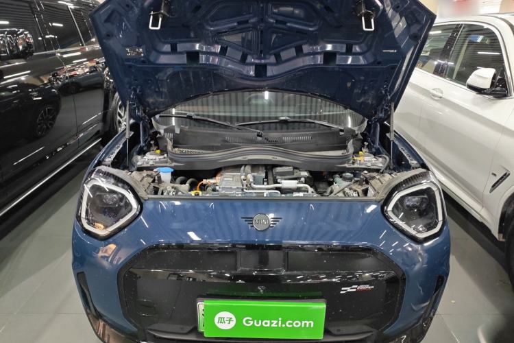 Used MINI Electric ACEMAN 2024 SE Racing Driver Engine Bay
