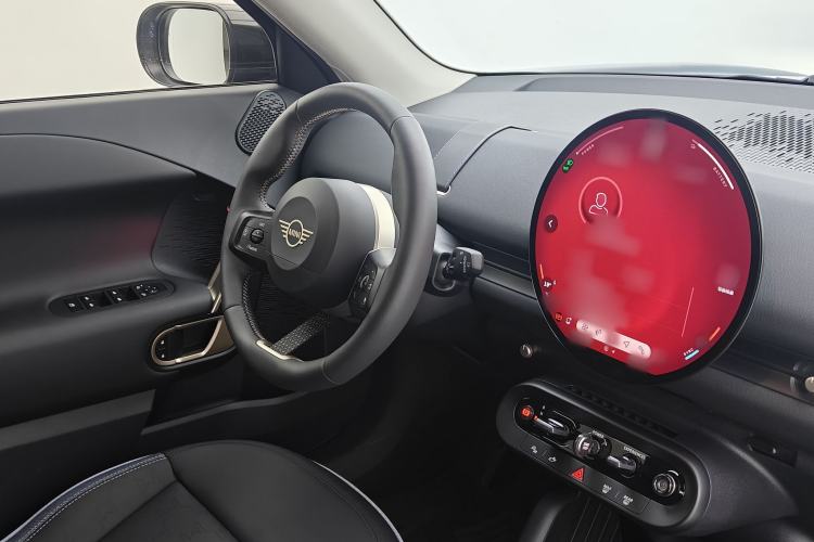 Used MINI Electric ACEMAN 2024 E Classic Edition Interior 7