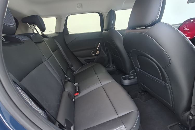 Used MINI Electric ACEMAN 2024 E Classic Edition Interior 8