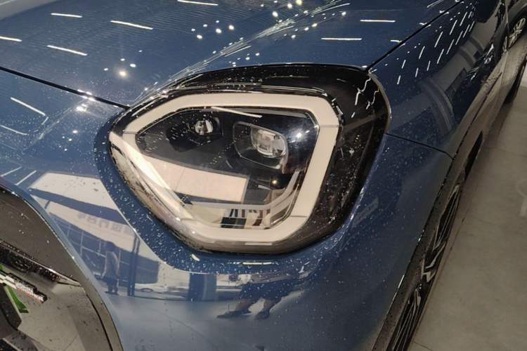 Used MINI Electric ACEMAN 2024 SE Racing Driver Left Front Headlight