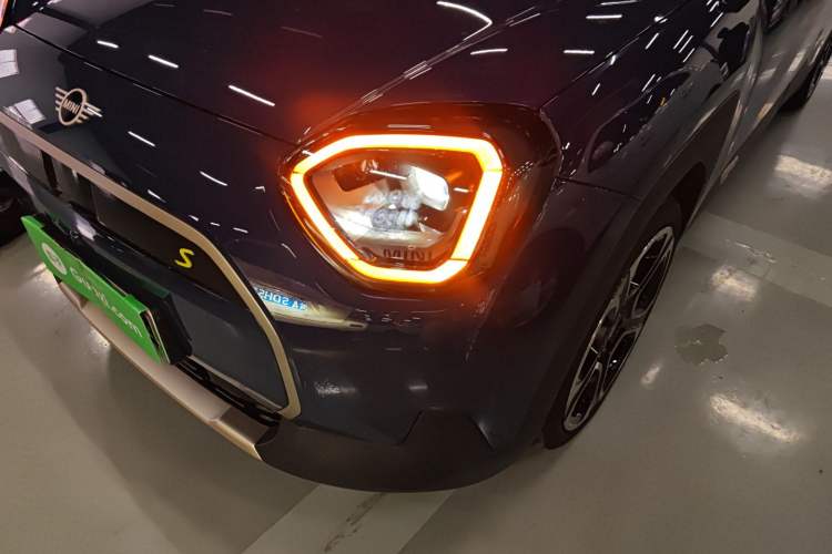 Used MINI Electric ACEMAN 2024 SE Artist Left Front Headlight