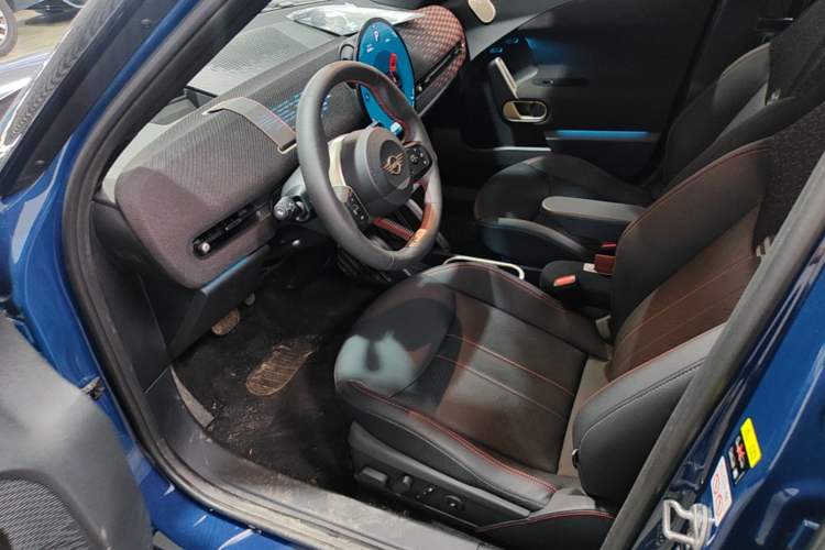 Used MINI Electric ACEMAN 2024 SE Racing Driver Left Front Seat
