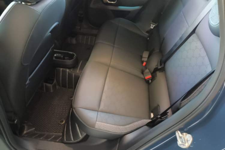 Used MINI Electric ACEMAN 2024 E Classic Edition Left Rear Seat