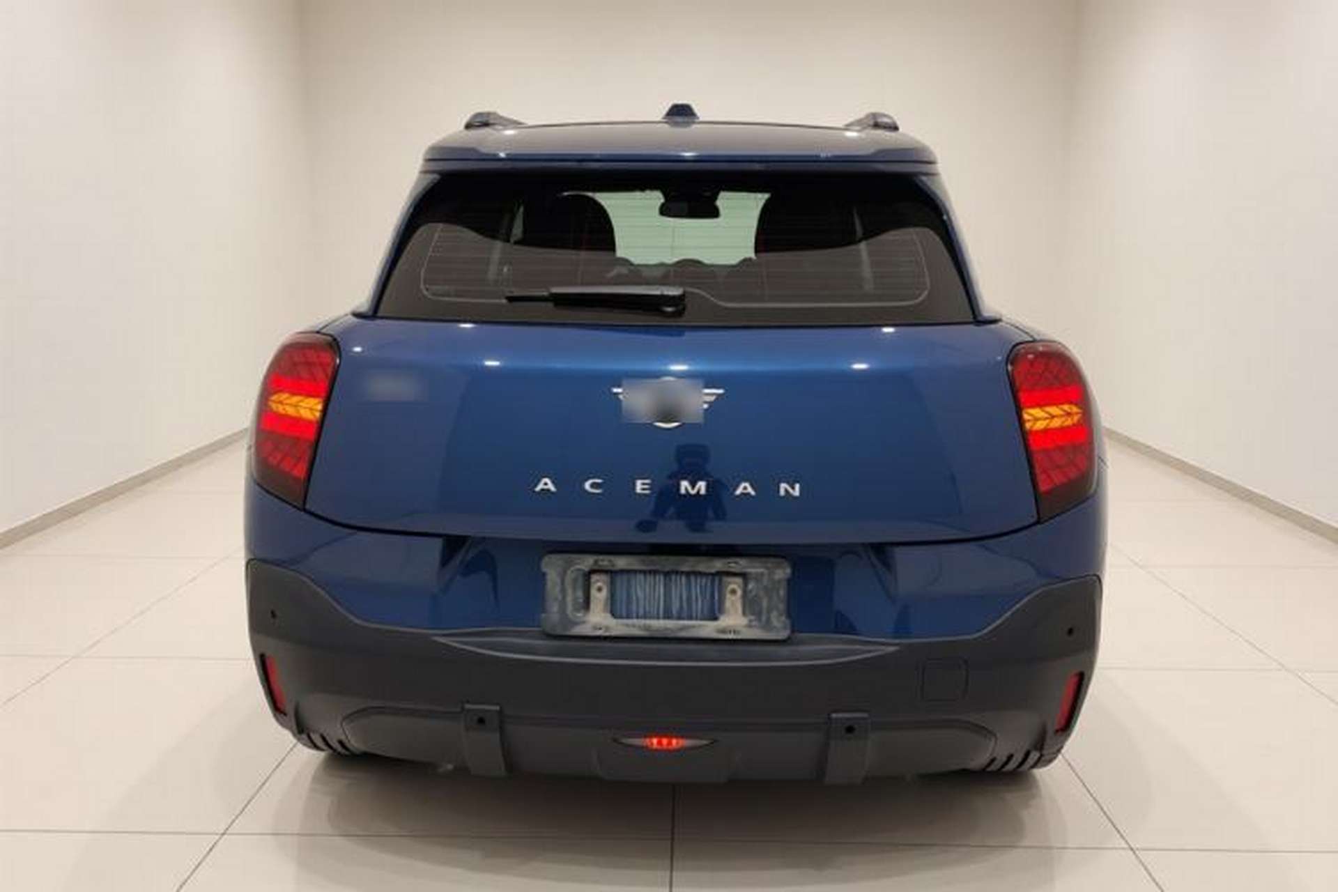 Used MINI Electric ACEMAN 2024 E Classic Edition Rear