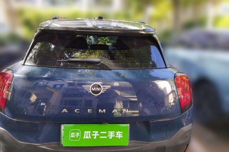 Used MINI Electric ACEMAN 2024 E Classic Edition Rear