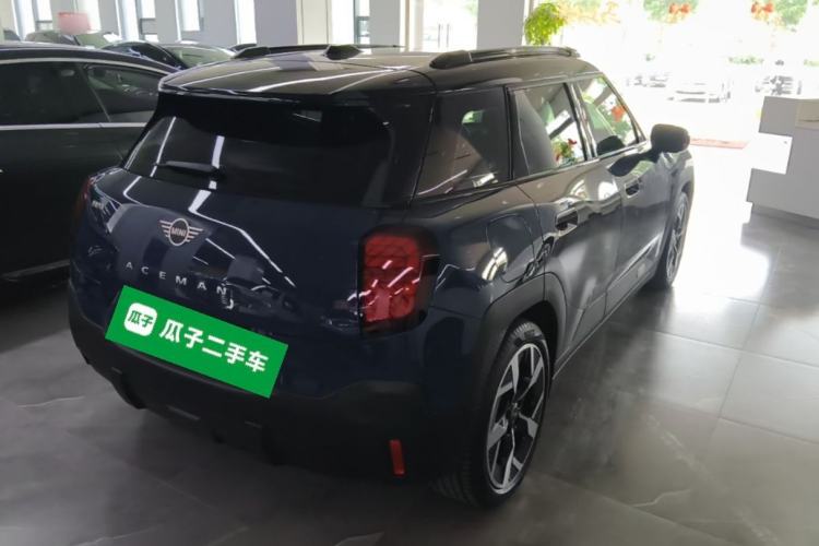 Used MINI Electric ACEMAN 2024 E Classic Edition Rear Right 45 Deg