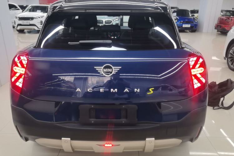 Used MINI Electric ACEMAN 2024 SE Artist Rear