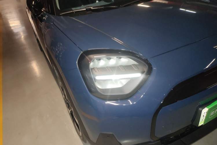 Used MINI Electric ACEMAN 2024 E Classic Edition Right Front Headlight