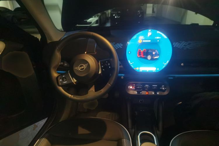 Used MINI Electric ACEMAN 2024 SE Artist Steering Wheel