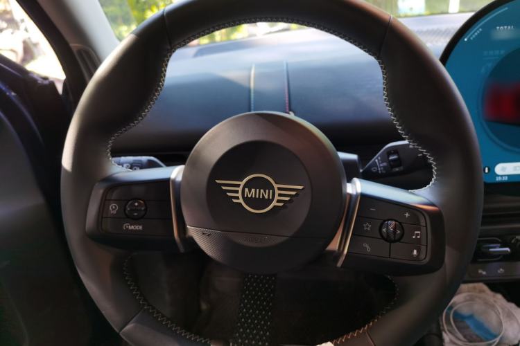 Used MINI Electric ACEMAN 2024 E Classic Edition Steering Wheel