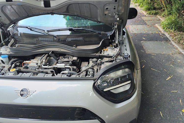 Used MINI Electric ACEMAN 2024 E Classic Edition Engine Bay Left
