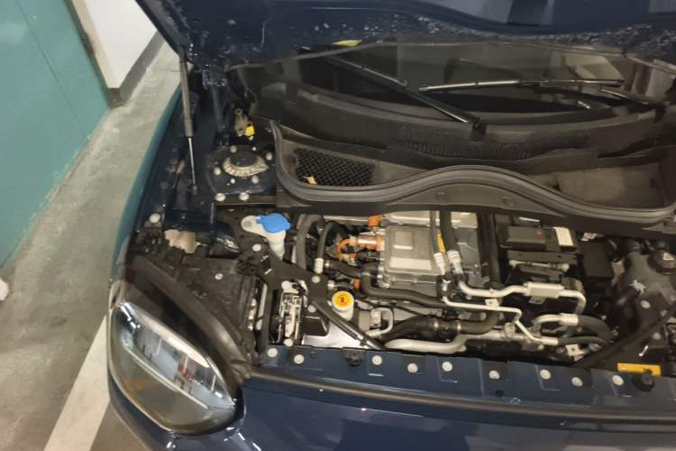 Used MINI Electric ACEMAN 2024 E Classic Edition Engine Bay Right