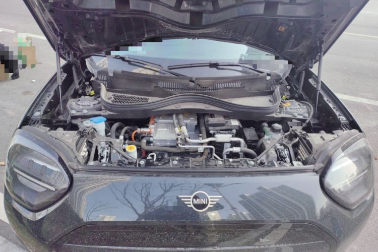 Used MINI Electric ACEMAN 2024 E Classic Edition Engine Bay