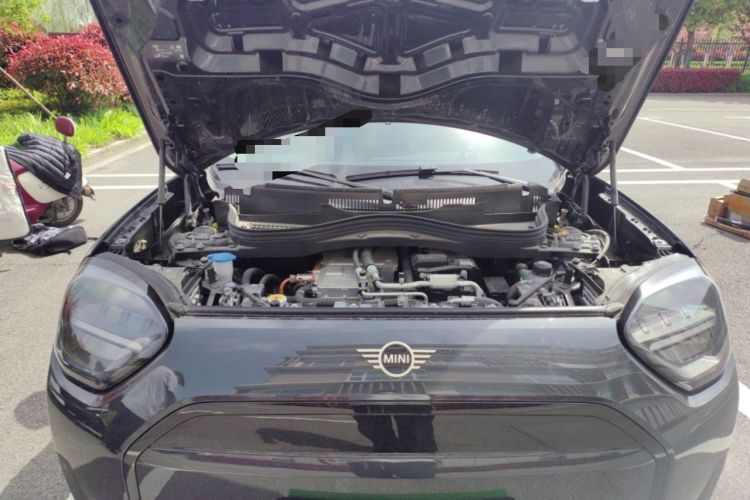 Used MINI Electric ACEMAN 2024 E Classic Edition Engine Bay