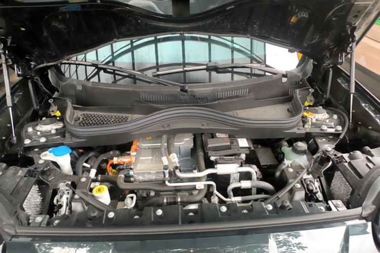 Used MINI Electric ACEMAN 2024 SE Racing Driver Engine Bay