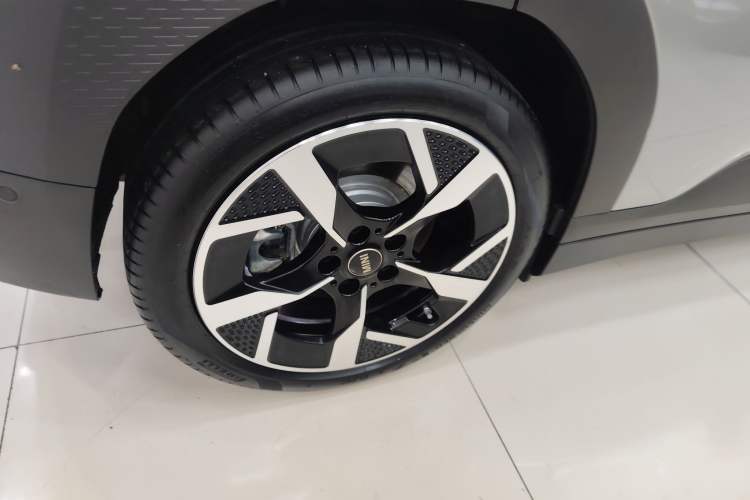 Used MINI Electric ACEMAN 2024 E Classic Edition Exterior 5