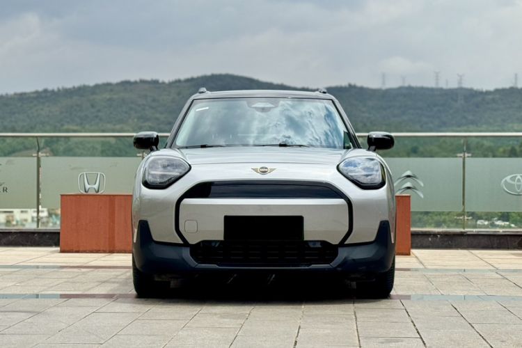 Used MINI Electric ACEMAN 2024 E Classic Edition Exterior 9