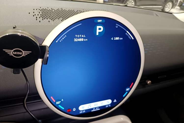 Used MINI Electric ACEMAN 2024 E Classic Edition Instrument Cluster
