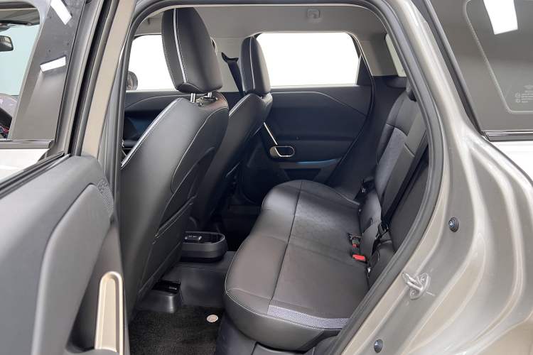 Used MINI Electric ACEMAN 2024 E Classic Edition Interior 2