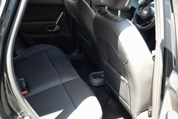 Used MINI Electric ACEMAN 2024 E Classic Edition Interior 5