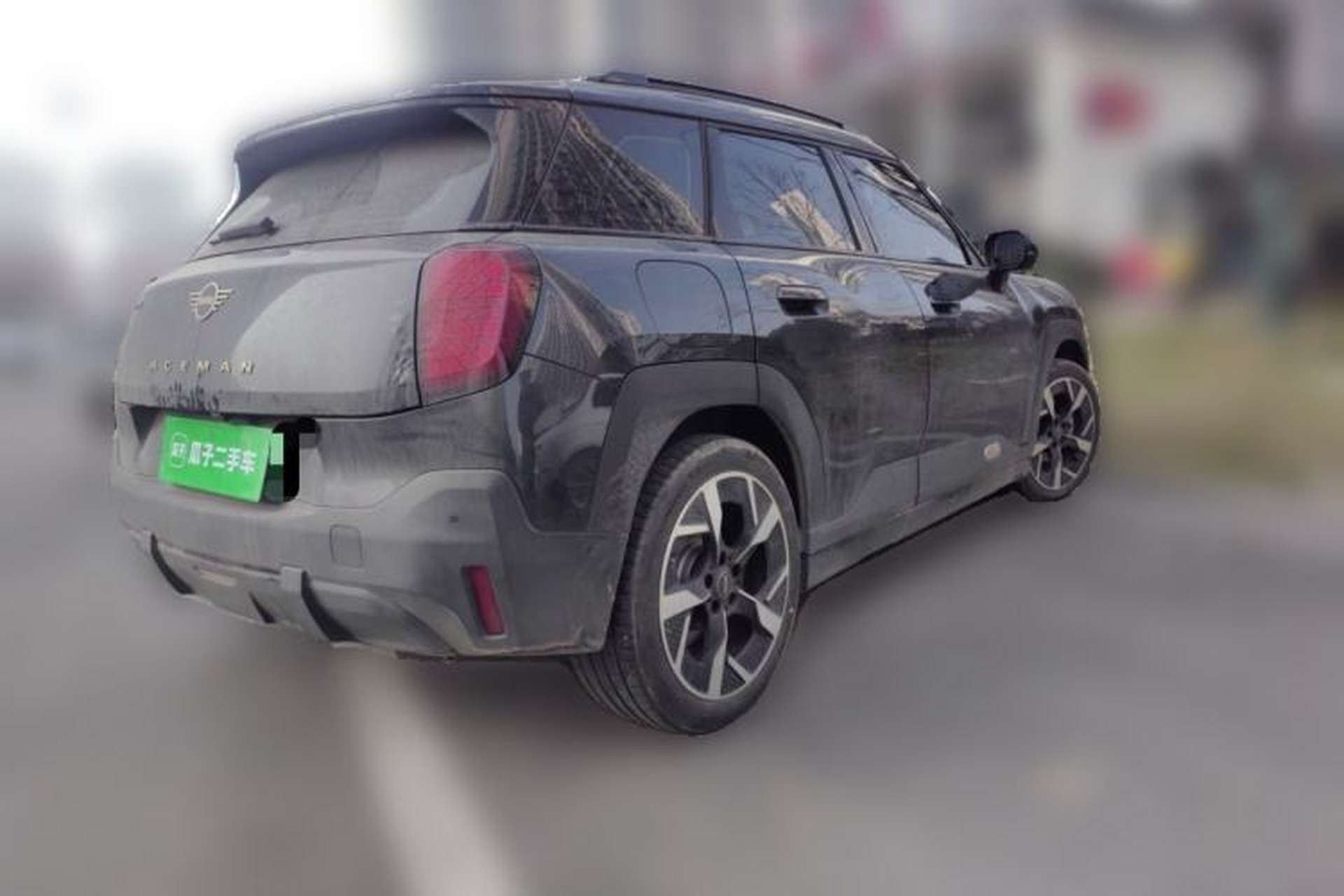 Used MINI Electric ACEMAN 2024 E Classic Edition Rear Right 45 Deg