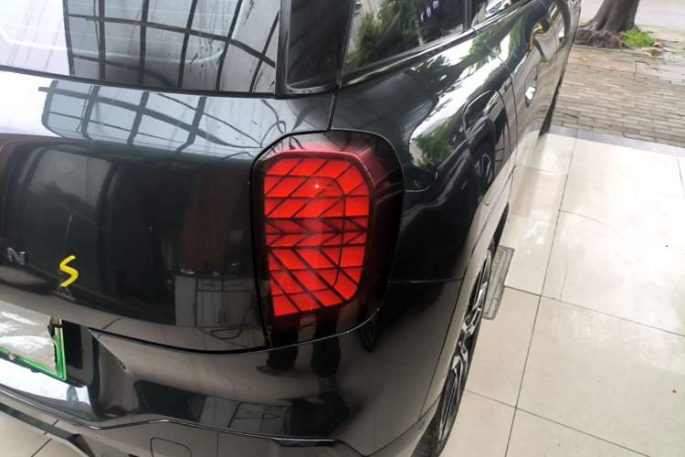 Used MINI Electric ACEMAN 2024 SE Racing Driver Right Rear Taillight
