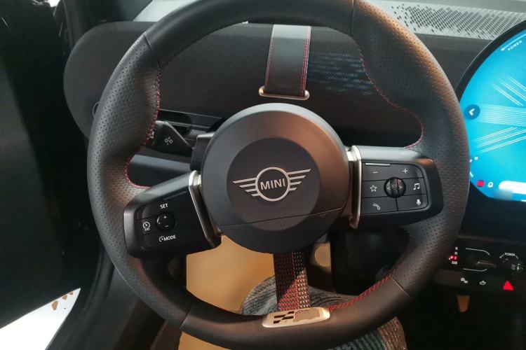 Used MINI Electric ACEMAN 2024 SE Racing Driver Steering Wheel