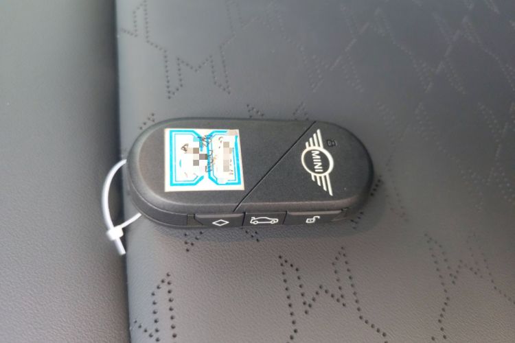 Used MINI Electric ACEMAN 2024 SE Artist Vehicle Key