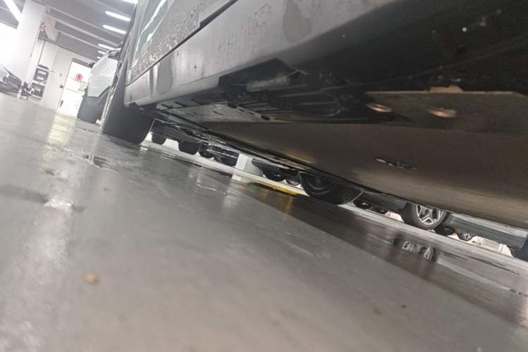 Used MINI Electric ACEMAN 2024 E Classic Edition Left Side Sill