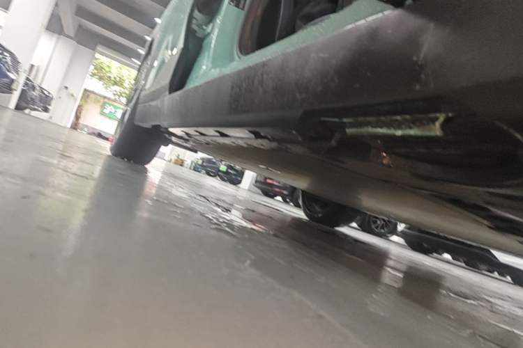 Used MINI Electric ACEMAN 2024 E Classic Edition Right Side Sill