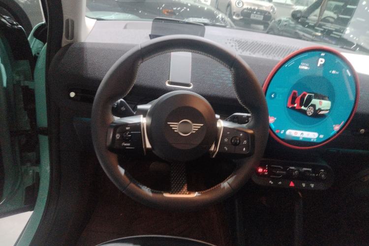 Used MINI Electric ACEMAN 2024 SE Artist Steering Wheel