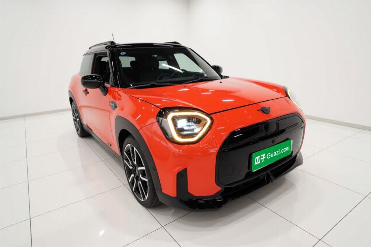 Used MINI Electric ACEMAN 2024 SE Racing Driver Exterior 1