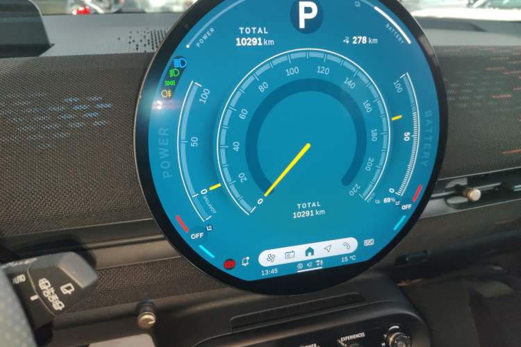 Used MINI Electric ACEMAN 2024 SE Racing Driver Instrument Cluster