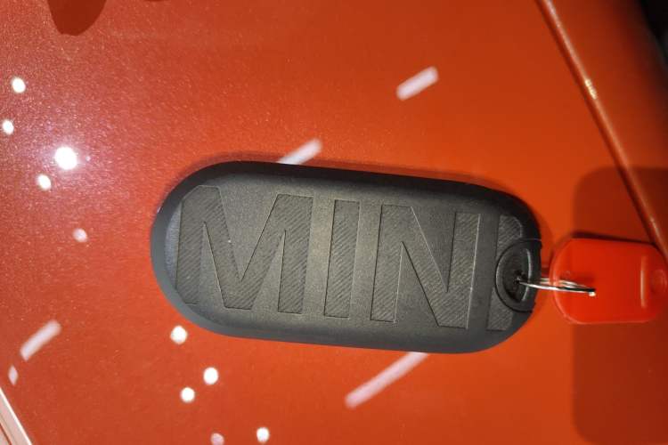 Used MINI Electric ACEMAN 2024 SE Racing Driver Interior 1