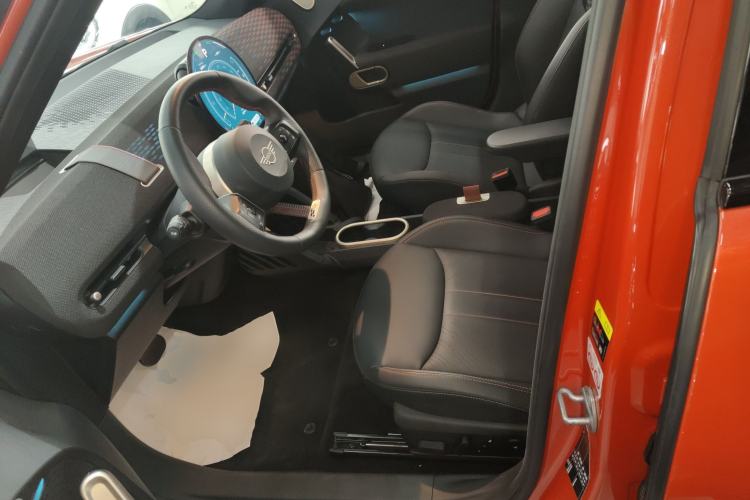 Used MINI Electric ACEMAN 2024 SE Racing Driver Left Front Seat