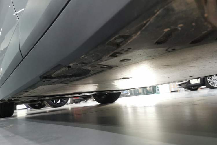 Used MINI Electric ACEMAN 2024 E Classic Edition Left Side Sill