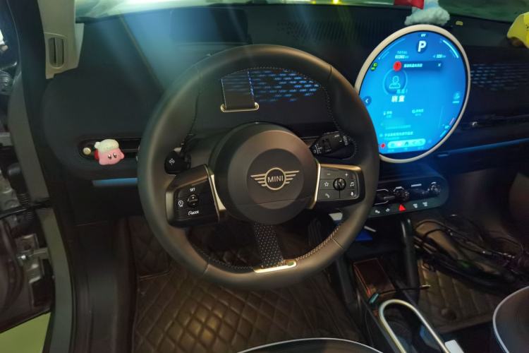 Used MINI Electric ACEMAN 2024 SE Artist Steering Wheel