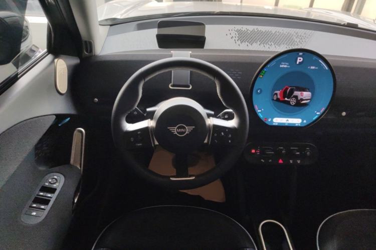 Used MINI Electric ACEMAN 2024 SE Artist Steering Wheel