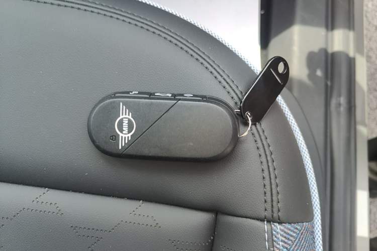 Used MINI Electric ACEMAN 2024 E Classic Edition Vehicle Key