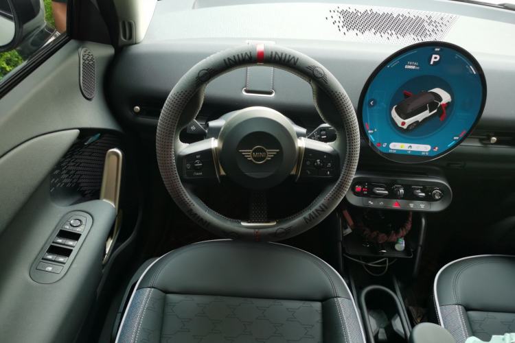 Used MINI Electric ACEMAN 2025 Model E Classic Style Steering Wheel