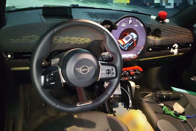 Used MINI Electric COOPER 2024 452km COOPER SE Racing Driver Center Console
