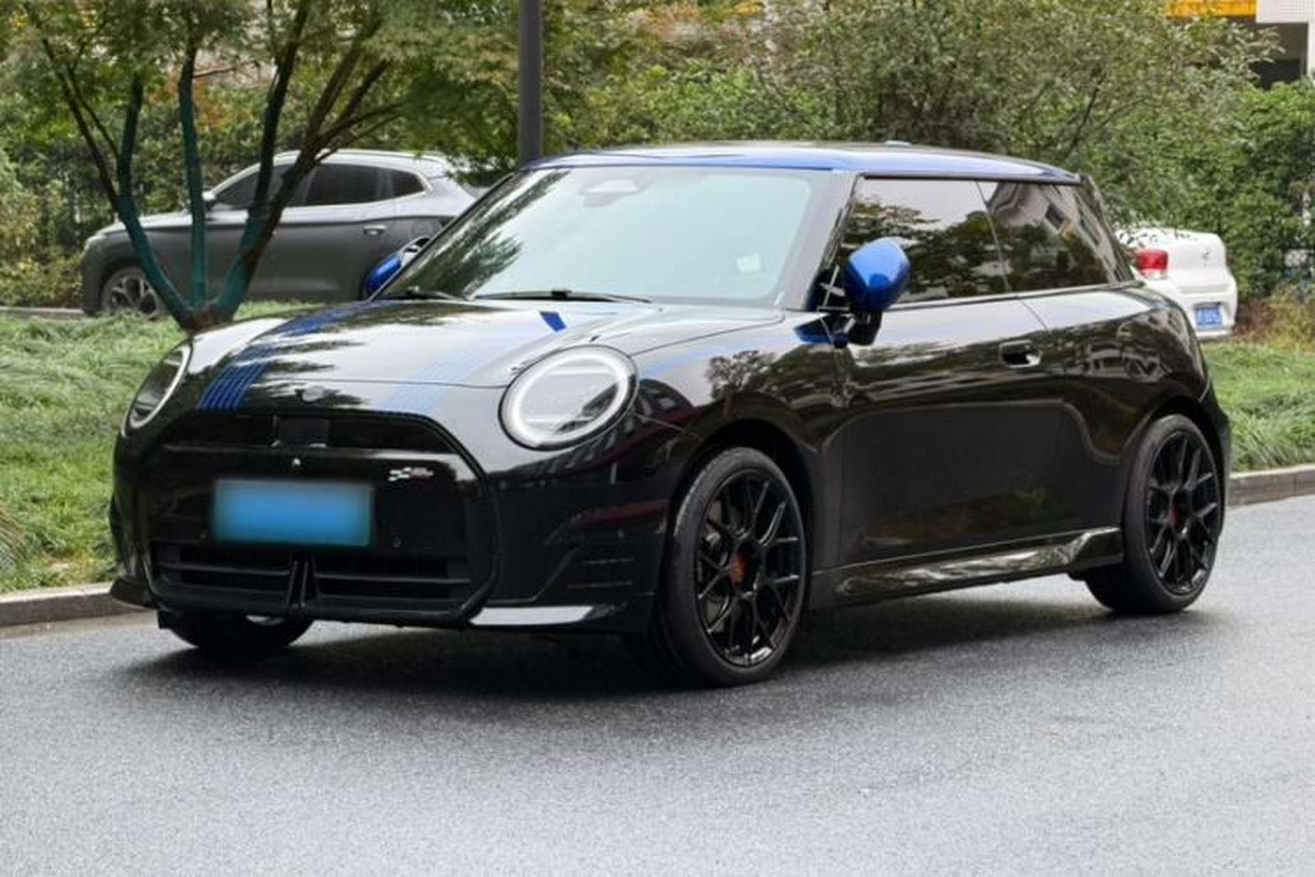 Used MINI Electric COOPER 2024 452km COOPER SE Racing Driver Exterior 5